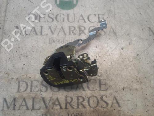 Used Front left lock TOYOTA RAV 4 II (_A2_) 2.0 D 4WD (CLA20_, CLA21_, CLA20R, CLA21R) (116 hp) 3806490