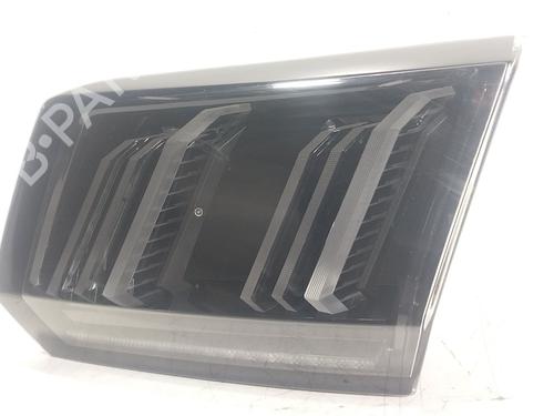 Used Right tailgate light Right tailgate light PEUGEOT 3008 II SUV (MC_, MR_, MJ_, M4_) [2016-2026] 33281703 33281703
