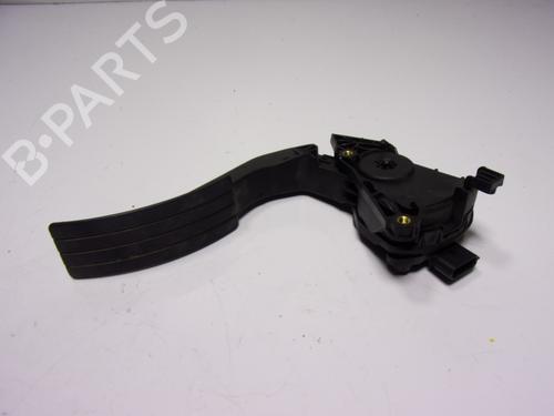 Used Pedal Pedal RENAULT CAPTUR I (J5_, H5_) [2013-2026] 15877601 15877601