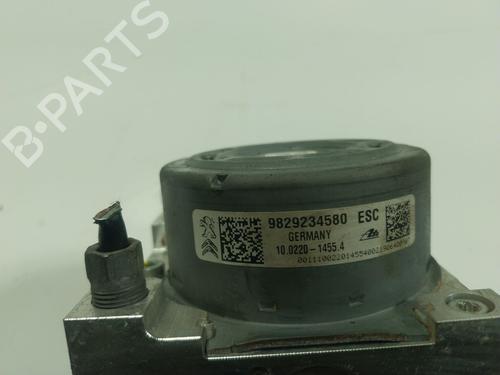 ABS pump PEUGEOT 2008 I (CU_) 1.5 BlueHDI 100 | BP26144815M43