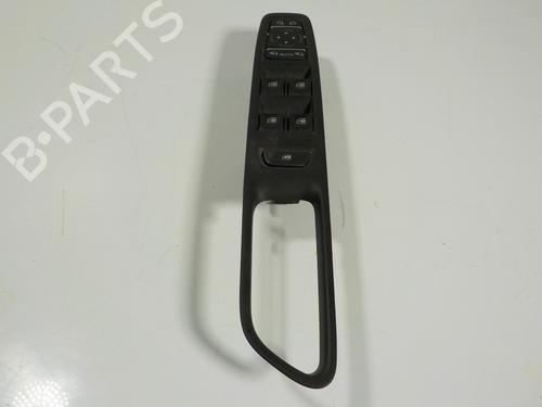 Used Left front window switch Left front window switch RENAULT CAPTUR I (J5_, H5_) [2013-2026] 11191442 11191442