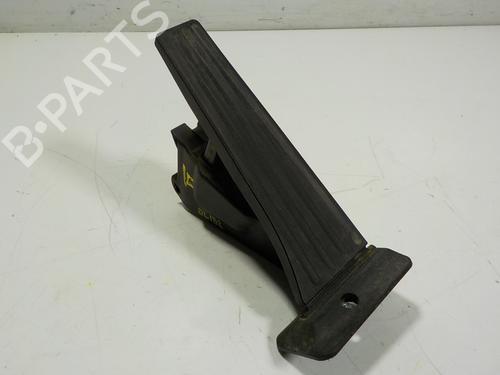 Used Pedal Pedal BMW 1 (F20) 116 d (116 hp) 13251871 13251871