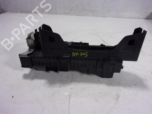 Fuse box MERCEDES-BENZ C-CLASS (W204) C 220 CDI (204.002) | BP10653005E1