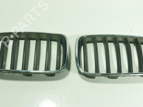 Used Grille Grille BMW X3 (F25) sDrive 18 d (143 hp) 27090147 27090147