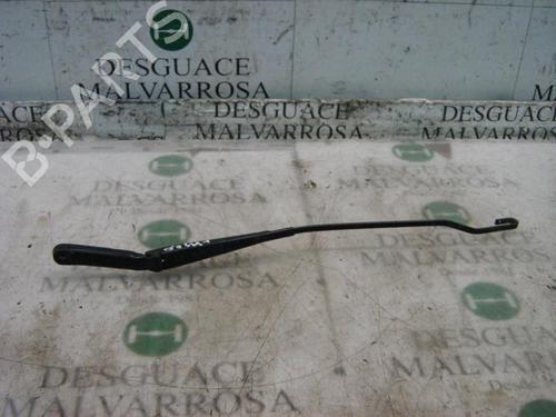 Used Front windshield wiper arm Front windshield wiper arm PEUGEOT PARTNER Box Body/MPV (5_, G_) 1.9 D (69 hp) 3743317 3743317