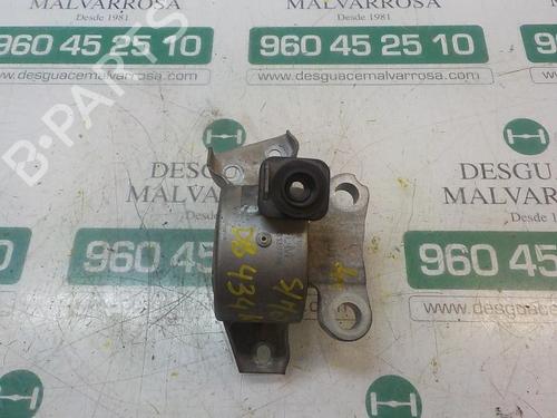 Used Engine mount Engine mount OPEL CORSA D (S07) 1.4 (L08, L68) (100 hp) 9081557 9081557