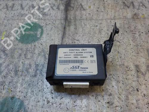 Used Electronic module Electronic module CHEVROLET EPICA (KL1_) 2.0 D (150 hp) 3857915 3857915