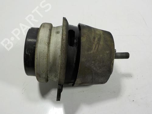 Used Engine mount Engine mount VW TOUAREG (7LA, 7L6, 7L7) 3.0 V6 TDI (225 hp) 12452338 12452338
