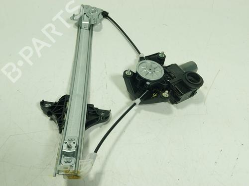 Used Front left window mechanism TOYOTA YARIS CROSS (MXP_) 1.5 Hybrid (MXPJ11) (131 hp) 29972856