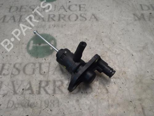 Clutch slave cylinder SEAT EXEO (3R2) 2.0 TDI | BP14271350M113 