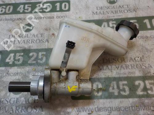 Used Brake master cylinder KIA SPORTAGE III (SL) [2009-2017]  3857614