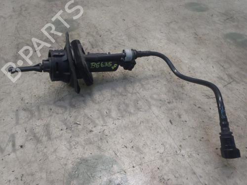 Used Clutch slave cylinder Clutch slave cylinder FORD FOCUS II (DA_, HCP, DP) [2004-2013] 14268396 14268396