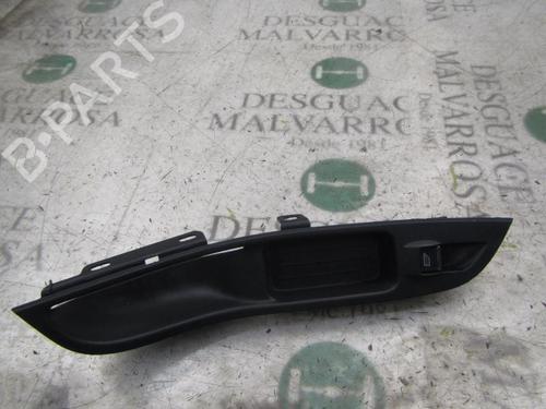 right-front-window-switch-ford-focus-iii-1850432-2010-2011-2012-2013-2014-2015-2016-2017-2018-2019-2020-3828846 main image