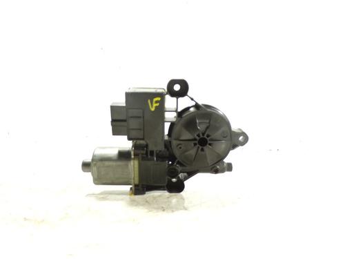 Used Right rear window motor Right rear window motor SEAT LEON (5F1) 1.6 TDI (115 hp) 7847245 7847245
