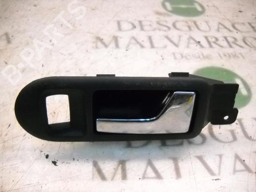 Used Front right interior door handle Front right interior door handle VW GOLF IV (1J1) 1.9 TDI (110 hp) 3737889 3737889