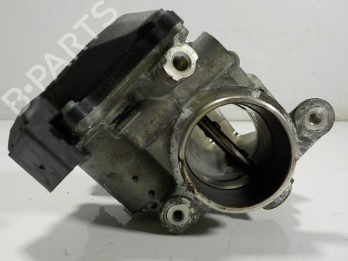Used Throttle body Throttle body 12521984 12521984
