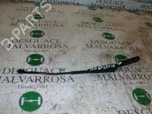 Used Front windshield wiper arm Front windshield wiper arm CITROËN BERLINGO / BERLINGO FIRST MPV (MF_, GJK_, GFK_) 1.6 HDI 75 (MF9HW, GJ9HWC, GF9HWC, GN9HWC) (75 hp) 3757255 3757255