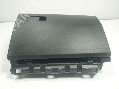 Used Glove box Glove box HYUNDAI i30 (PDE, PD, PDEN) 2.0 N (280 hp) 17832609 17832609
