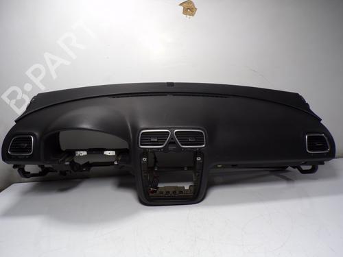 Used Dashboard Dashboard VW EOS (1F7, 1F8) 2.0 TDI (140 hp) 13458263 13458263