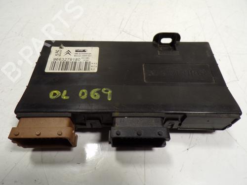 Modulo electronico CITROËN C6 (TD_) 2.7 HDi (204 hp) 15647690