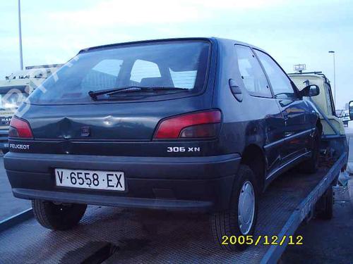 Front right lock PEUGEOT 306 Hatchback (7A, 7C, N3, N5)  | BP3787227C97 