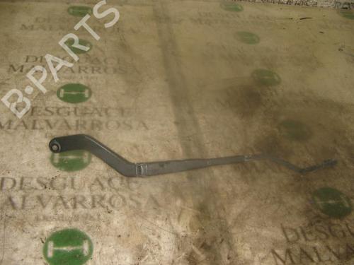Used Front windshield wiper arm CITROËN SAXO (S0, S1) 1.5 D (57 hp) 3785242