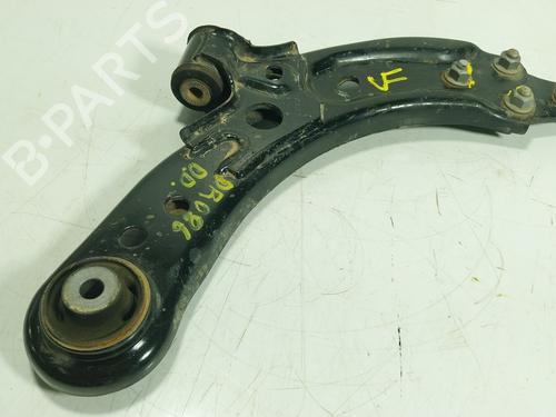 Used Right front suspension arm Right front suspension arm MG MG ZS SUV (AZS1) 1.5 VTi (106 hp) 27523539 27523539