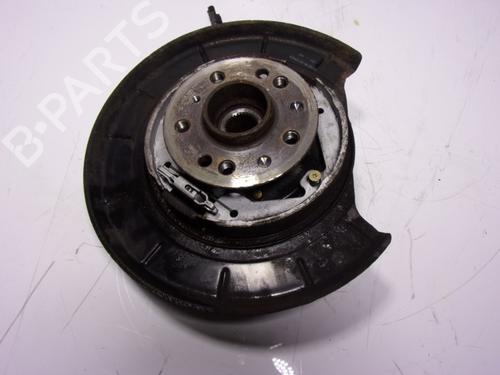 Used Right rear steering knuckle Right rear steering knuckle 15513923 15513923