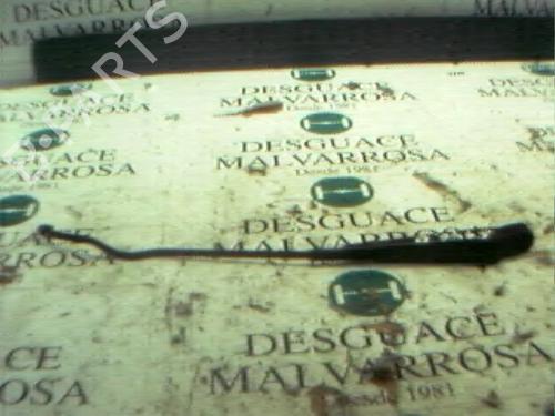 Used Front windshield wiper arm Front windshield wiper arm MERCEDES-BENZ S-CLASS (W126) 560 SE, SEL (279 hp) 4030182 4030182