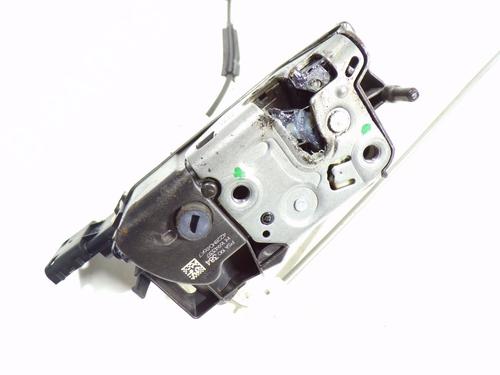 front-right-lock-citroen-c4-cactus-9819038480-16943317-16943317-2014-8306149 main image