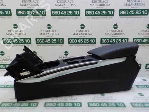 Used Armrest / Center console Armrest / Center console RENAULT MEGANE IV Grandtour (K9A/M/N_) [2016-2026] 7152394 7152394