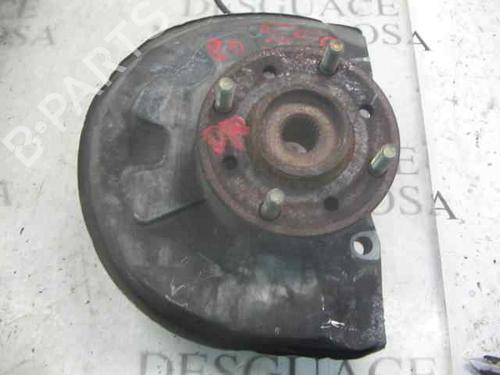 Used Right front steering knuckle VOLVO 850 Estate (855) 2.0 (126 hp) 3733905