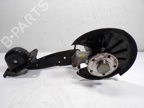 Used Left rear steering knuckle Left rear steering knuckle VW ARTEON (3H7, 3H8) [2017-2026] 13611270 13611270