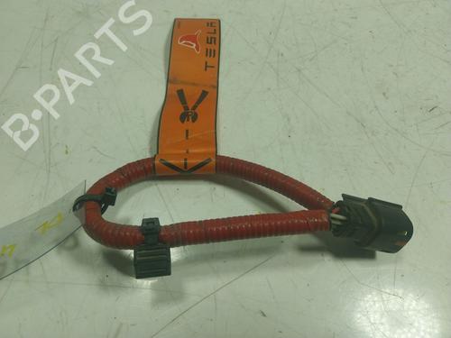 Electronic module TESLA MODEL S (5YJS) 90D AWD | BP16546873M83 - Image 2