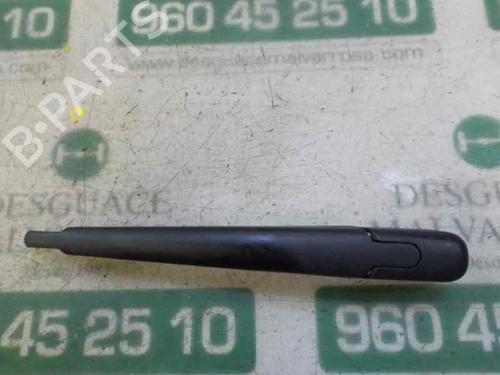 Used Rear windshield wiper arm Rear windshield wiper arm KIA SPORTAGE III (SL) 1.7 CRDi (116 hp) 6438548 6438548