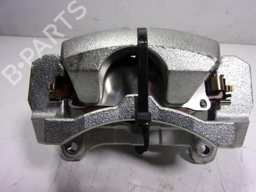 Used Left front brake caliper TOYOTA COROLLA Cross (ZVG1_, ZSG1_, MXGH1_, MXGA1_) 1.8 Hybrid (ZVG13) (140 hp) 15889889