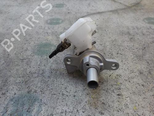 Used Brake master cylinder Brake master cylinder FORD FIESTA VI (CB1, CCN) 1.0 EcoBoost (100 hp) 3850669 3850669