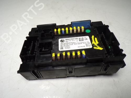Used Fuse box Fuse box FIAT TIPO Hatchback (356_, 357_) 1.3 D (356HXH1A) (95 hp) 17075767 17075767