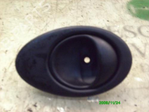 Used Front left interior door handle CHEVROLET MATIZ (M200, M250) 0.8 (52 hp) 3759324