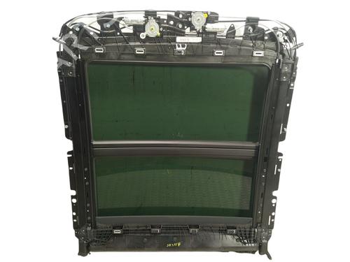 おまとめページ At auction in 4 hours is this 2006 Mazda Speed Atenza Sedan (GG3P