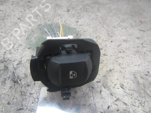 Used Left rear window switch RENAULT VEL SATIS (BJ0_) [2002-2025]  3823902