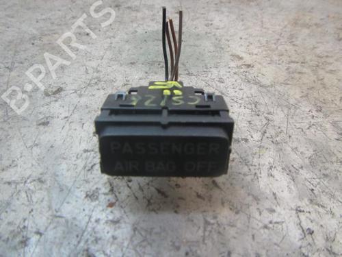 electronic-module-vw-golf-v-1k1-19-tdi-2003-2004-2005-2006-2007-2008-2009-2010-3826591 main image