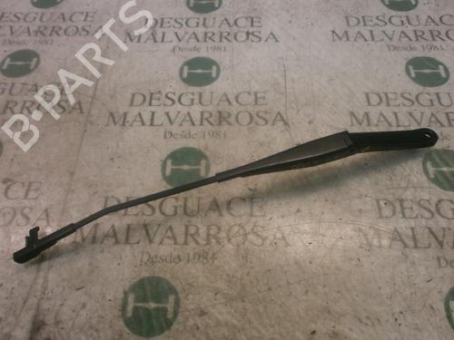 Used Front windshield wiper arm Front windshield wiper arm FORD FOCUS II (DA_, HCP, DP) 1.6 TDCi (109 hp) 3801280 3801280