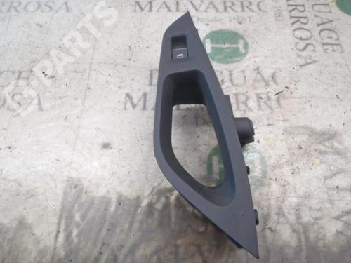 Used Right rear window switch Right rear window switch SEAT LEON (5F1) 2.0 TDI (150 hp) 4017398 4017398