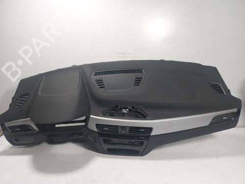 Used Dashboard BMW X1 (F48) sDrive 18 d (150 hp) 19533851