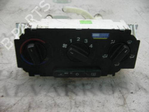 Used Climate control OPEL ASTRA G Saloon (T98) 2.0 DTI 16V (F69) (101 hp) 3743721