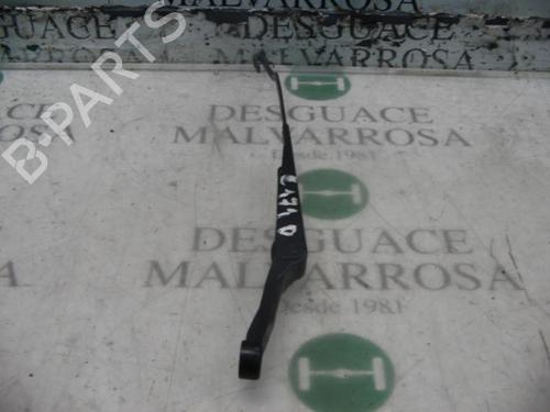 Used Front windshield wiper arm SEAT IBIZA II (6K1) [1993-2002]  3734100