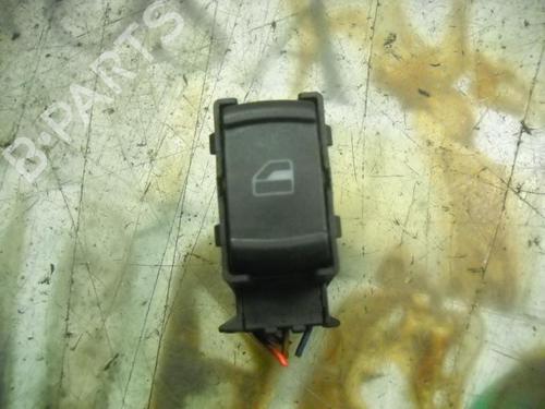 Used Right rear window switch Right rear window switch VW GOLF IV (1J1) 1.9 TDI (90 hp) 3786091 3786091