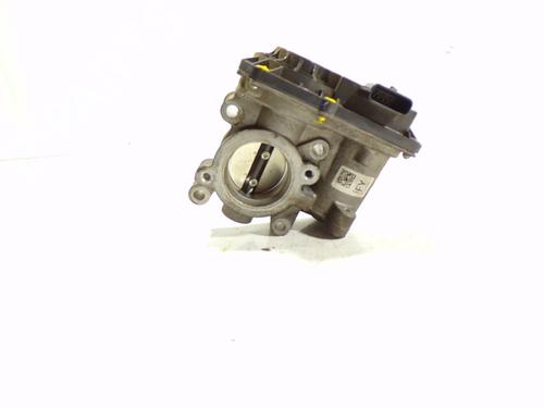 Used Throttle body Throttle body DACIA SANDERO II TCe 90 (B8M1, B8MA, B8AC) (90 hp) 8418496 8418496