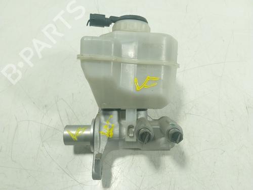 Used Brake master cylinder LAND ROVER RANGE ROVER SPORT II (L494) 3.0 TDV6 4x4 (258 hp) 19264089